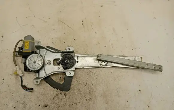 Chevrolet Aveo Front door electric window regulator 96870317 001100043306