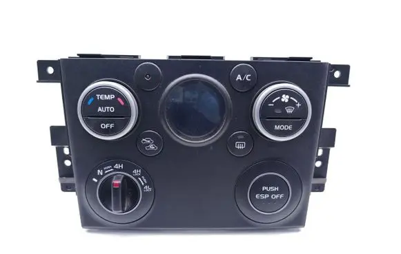Suzuki Grand Vitara II Climate control unit 3952079K30 3951076K0 3952079K30CAT