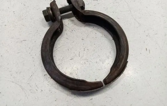 BMW X5M E70 Muffler pipe connector clamp 7620507 11657620507 11657576986