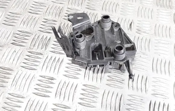 Ford Kuga I Other engine bay part 9684350480