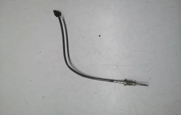 BMW X5 F15 Exhaust gas temperature sensor 7805606 Q05Q22 032656001902