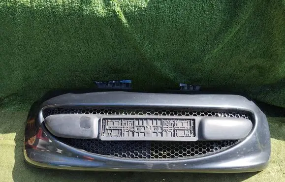 Peugeot 107 Front bumper 531120H020 16014100