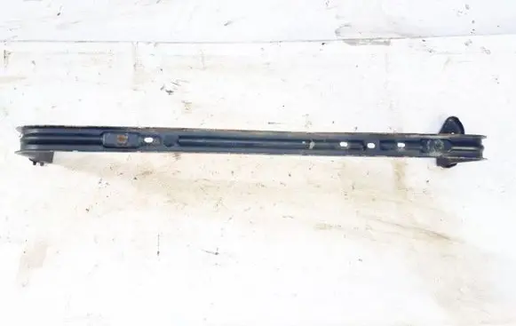 Ford C-MAX I Fuel tank mounting bracket 3m519057ac mk61447c