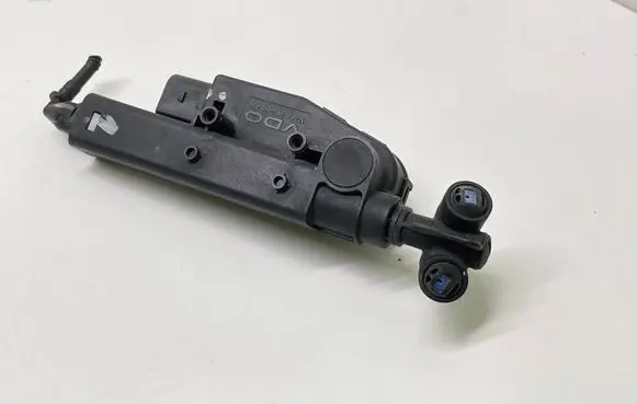 Audi A8 S8 D3 4E Headlight washer spray nozzle 4E0955965A A2C53018511