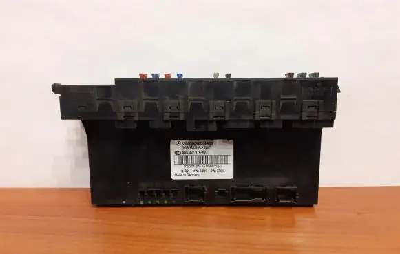 Mercedes-Benz C W203 Fuse box set 0035455201 4245