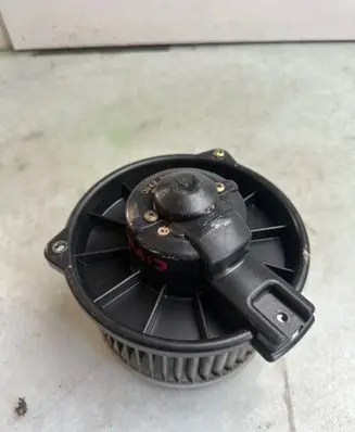 Honda Civic Heater fan/blower 253