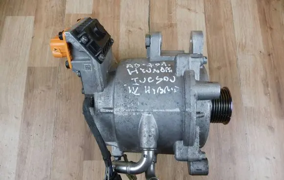 Hyundai Kona I Generator/alternator 373902M900