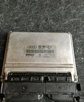 Audi A4 S4 B6 8E 8H Engine control unit/module 8E0909518A