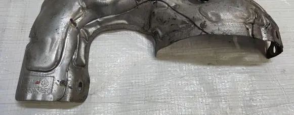 Exhaust heat shield