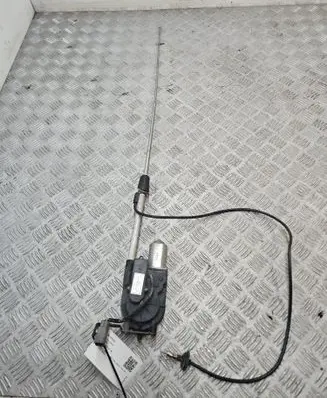 KIA Sorento Radio antenna 962203E001