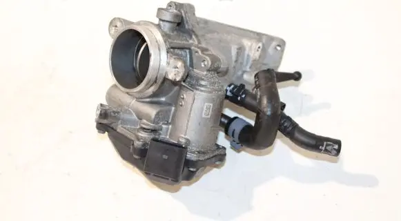 Audi A4 S4 B8 8K Throttle valve 04L128063P