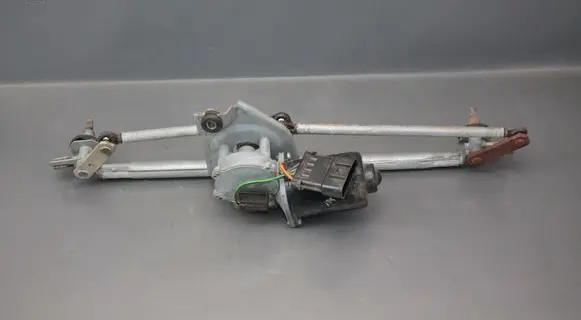 Opel Corsa B Front wiper linkage and motor 22107719
