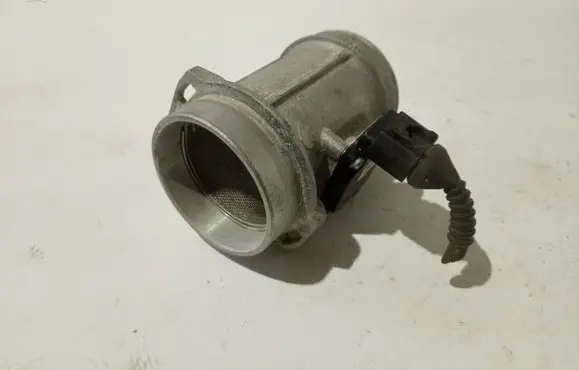Audi A6 S6 C5 4B Mass air flow meter 1974000007 DMA0206