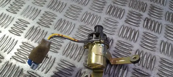 Nissan Navara D22 Sensor