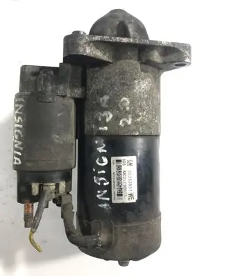 Opel Insignia A Starter motor 55353857 M001T30072