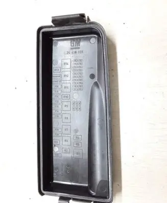 Cadillac BLS Fuse box cover 24438039
