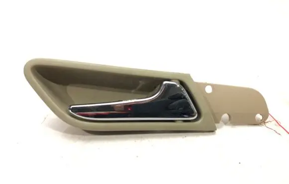 Mercedes-Benz B W245 Front door interior handle A1697601061