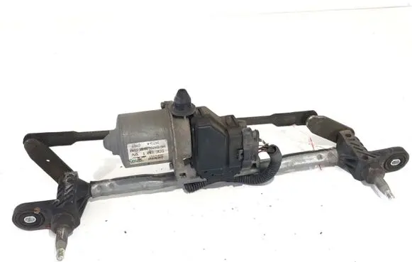 Front wiper linkage and motor