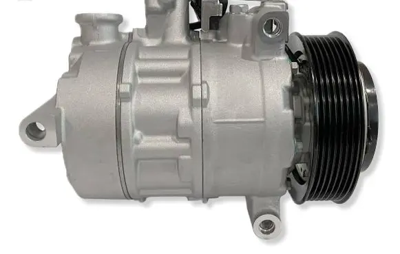Mercedes-Benz C W205 Air conditioning (A/C) compressor (pump) A0008300202
