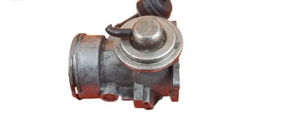 Volkswagen Touareg I EGR thermostat 070128070F BAC