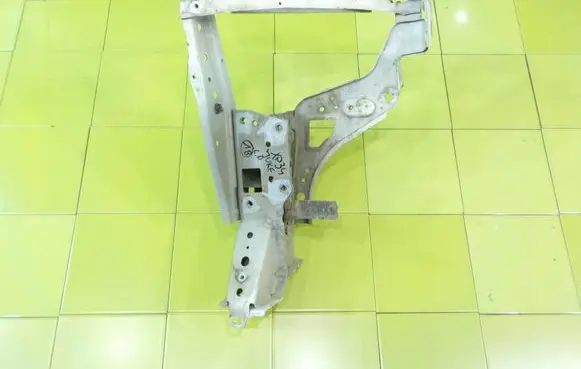 Nissan Juke I F15 Front side member PRZOD