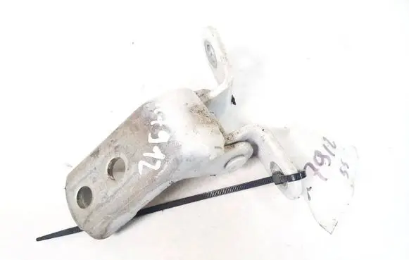 Toyota Urban Cruiser (XP110) Front door upper hinge