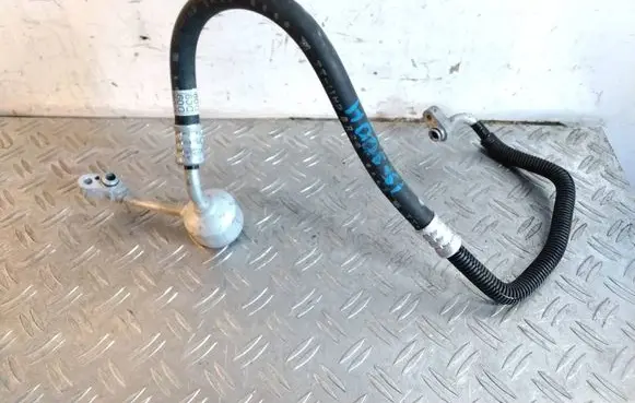 Lexus IS III XE30 Air conditioning (A/C) pipe/hose 