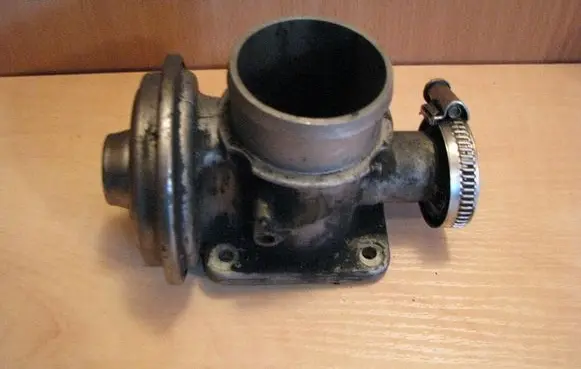BMW 7 E65 E66 EGR valve 