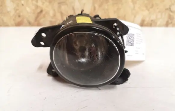 Mercedes-Benz C W204 Front fog light 0305076001 1305200028