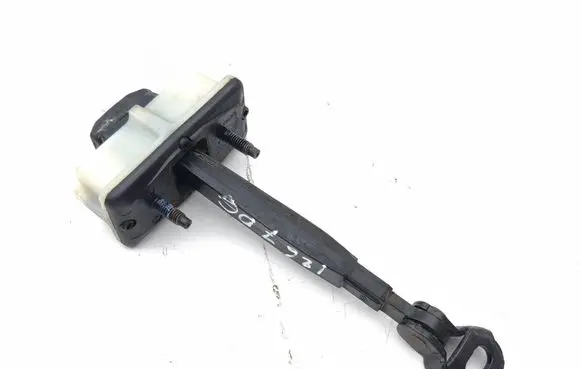 Maserati Ghibli Rear door check strap stopper