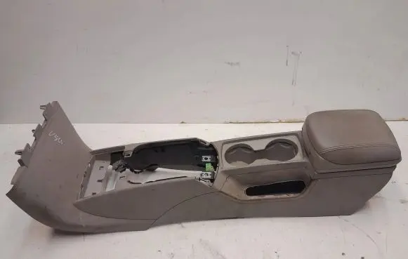 Volvo V50 Armrest