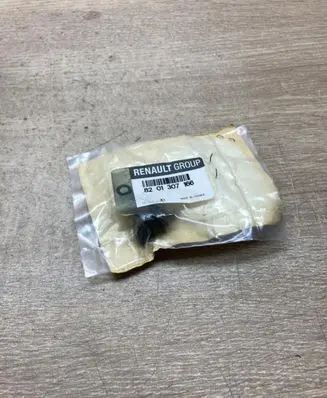Renault Clio IV Other body part 8201307166