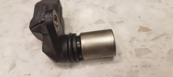 Mazda 6 Camshaft position sensor 0296001300