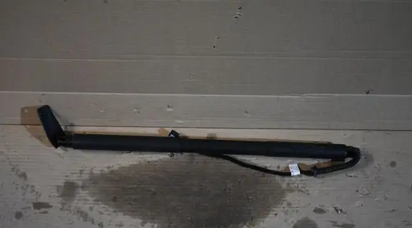 Porsche Cayenne (9Y0 9Y3) Tailgate strut 9Y0827851