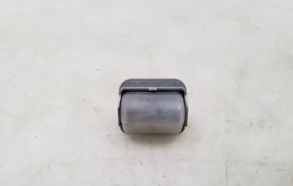 Mazda CX-7 Number plate light