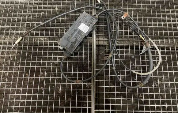 Land Rover Discovery 4 - LR4 Rear brake EMF control unit/module AH222C496AD