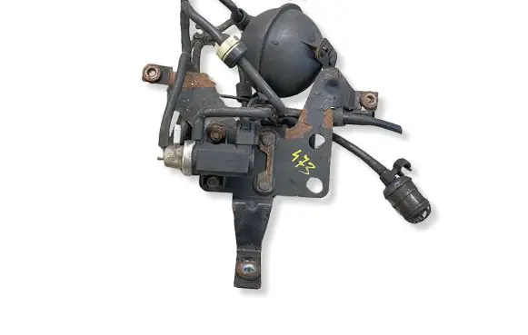 Volkswagen Transporter - Caravelle T5 Vacuum air tank 054129608 1J0906627C 1J0906622B