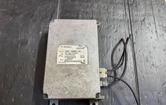 Jaguar S-Type Phone control unit/module 1X4310D893AD JT2CMR3333 J2333F283