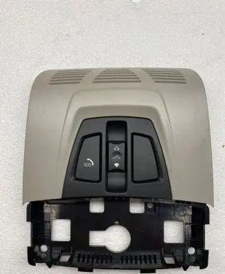BMW i3 Front seat light 682017401