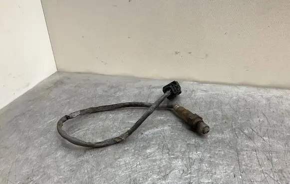 BMW 5 E60 E61 Lambda probe sensor 7539124 0258017029