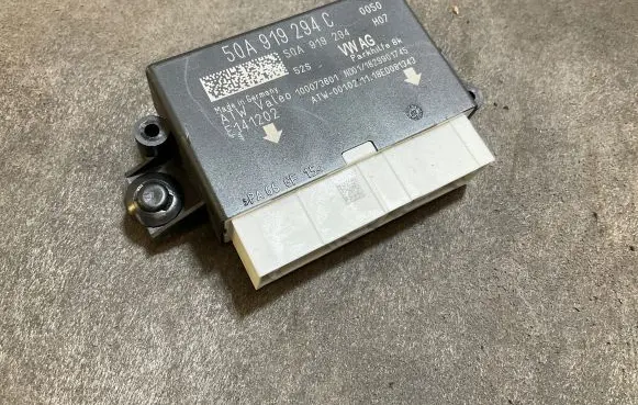 Volkswagen Golf VII Parking PDC control unit/module 5QA919294C 5QA919294 E141202