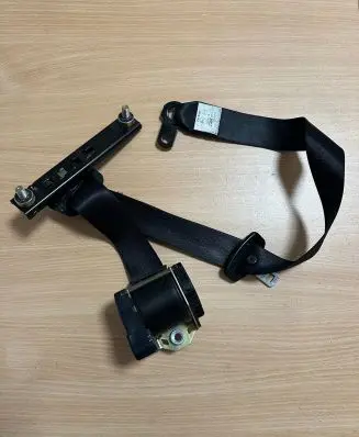 BMW X5 E53 Front seatbelt 33000340C TC011