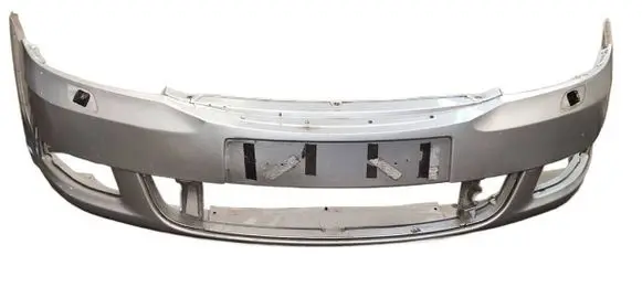 Skoda Octavia Mk2 (1Z) Front bumper 1Z0807221M 1Z0807056A