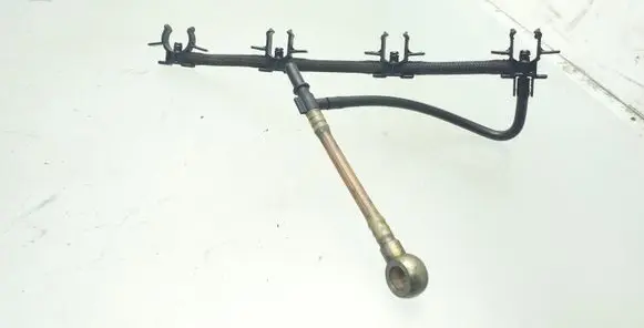 Volvo S40, V40 Fuel return line/hose 