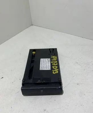 Audi A4 S4 B7 8E 8H Cup holder 8E1862534G