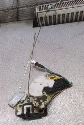 Opel Agila A Rear door lock