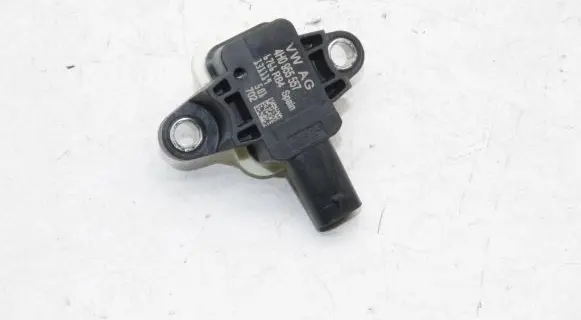 Audi A8 S8 D4 4H Airbag deployment crash/impact sensor 4H0955557