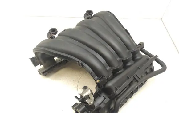 Nissan Qashqai+2 Intake manifold