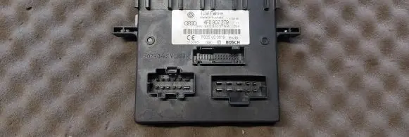 Audi Q7 4L Comfort/convenience module 4F0907279 4F0910279K F005V00619