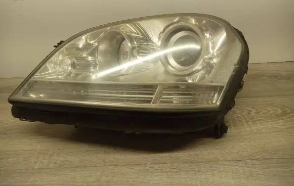 Mercedes-Benz ML W164 Headlight/headlamp